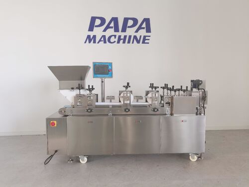 Una startup australiana elige la máquina de barras de cereales pequeña P320 para la producción de barras de cereales después de la panadería de China