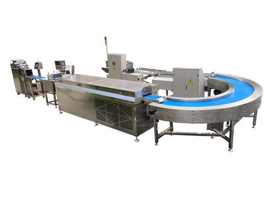 Línea de producción de barras de proteína de tres capas 220V Sistema de máquina encrustadora Papa